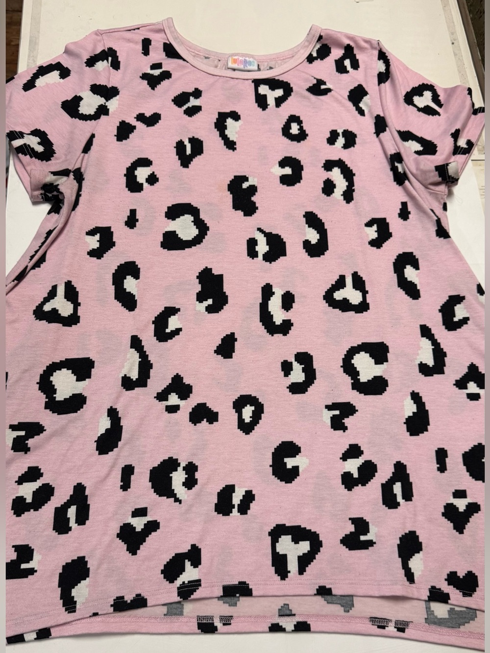 LuLaRoe Pink Black White Leopard Print Top shirt blouse size XL